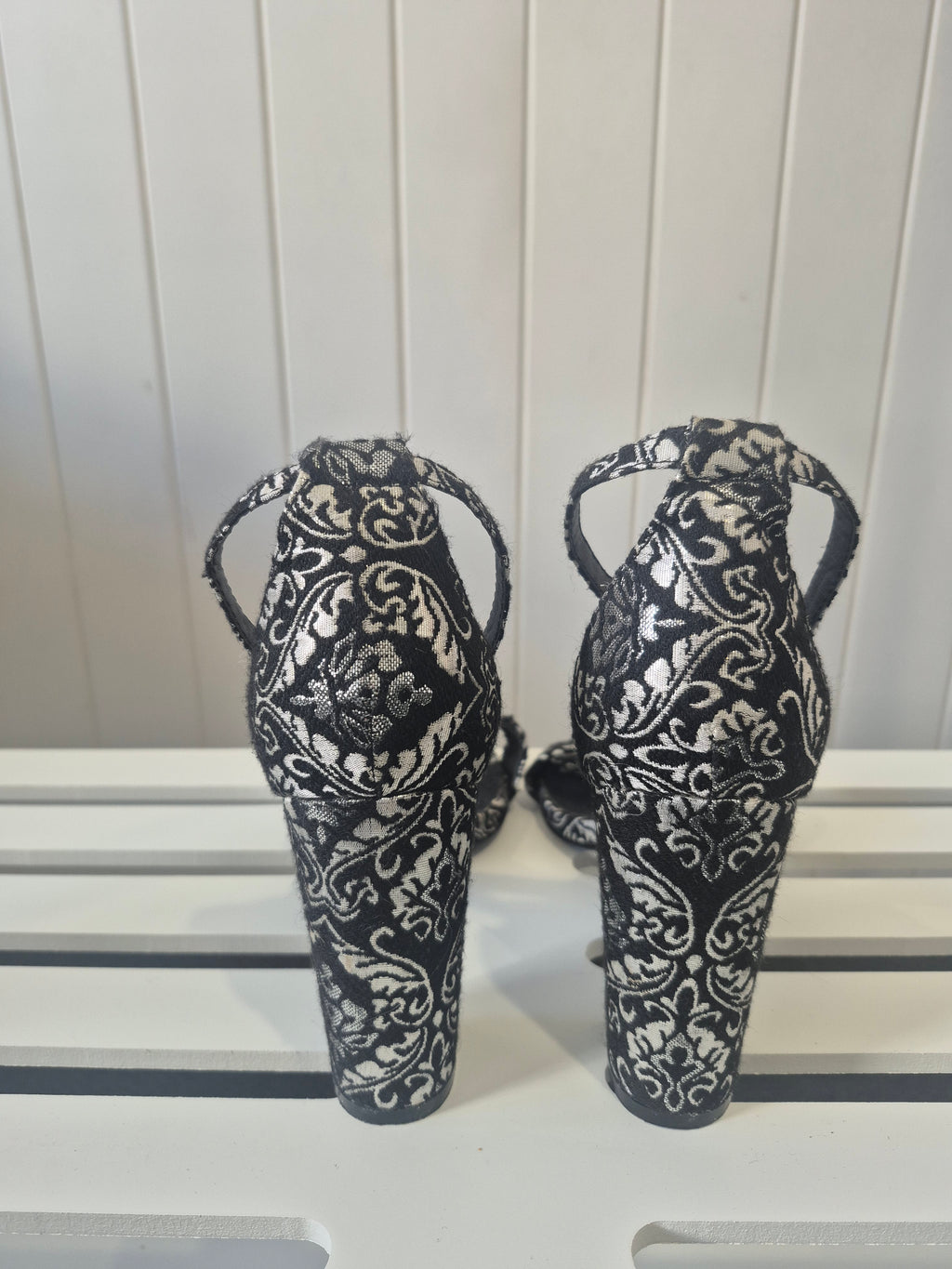 LAT05 - Therapy Black & Silver Brocade Heels – Size 9