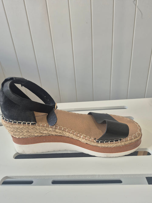 LAT04 -NOVO Black Espadrille Wedge Sandals – Size 9