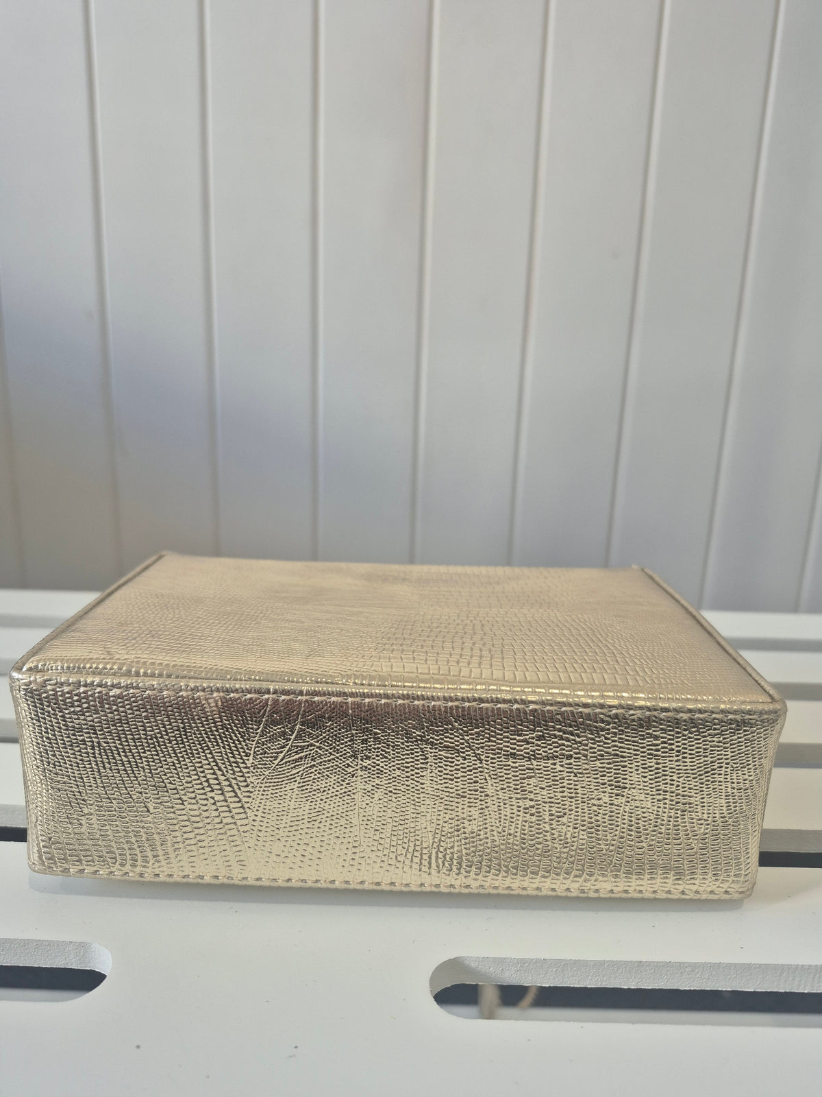 LAT06 - Gold Metallic Textured Crossbody Bag