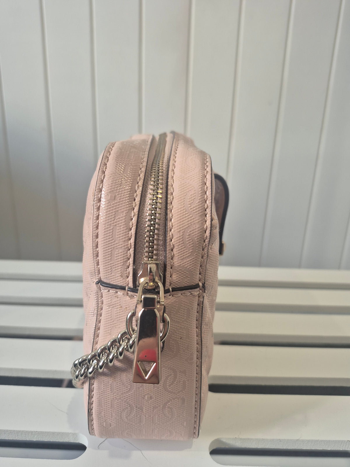 LAT02 - GUESS Crossbody Bag Blush