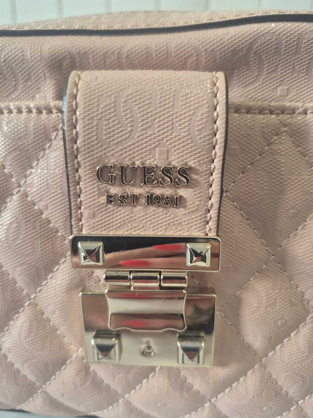 LAT02 - GUESS Crossbody Bag Blush
